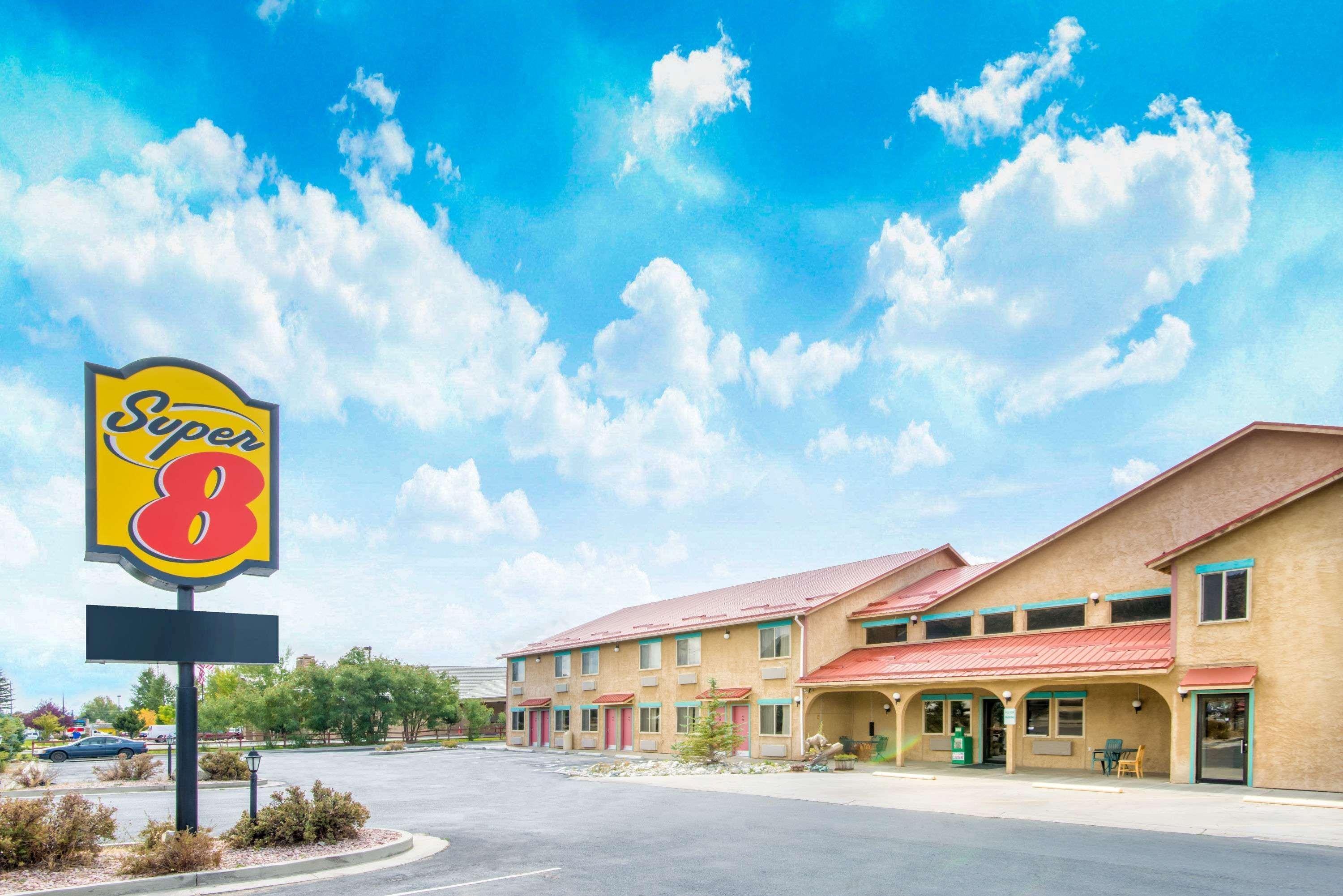 Hotel Super 8 By Wyndham Buena Vista Exterior foto